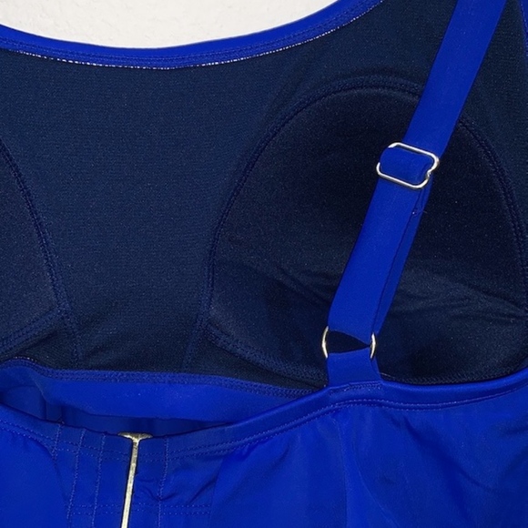 Plus Size Swimsuit Top - Picture 4 of 8